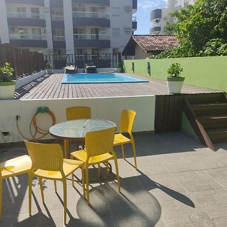 Апартаменты Residencial Pilati Бомбиньяс Экстерьер фото