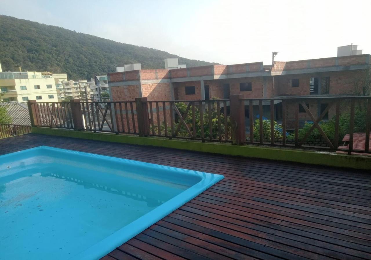 Апартаменты Residencial Pilati Бомбиньяс Экстерьер фото